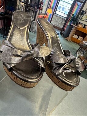 Coach Metallic Black Cork Wedge Slide Sandals with Knot Accent Sz 7